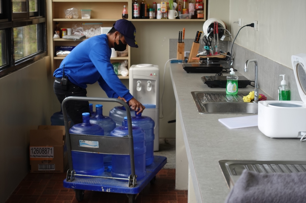 フィリピン留学 Cebu21 - Monol-House cleaning and maintenance-8
